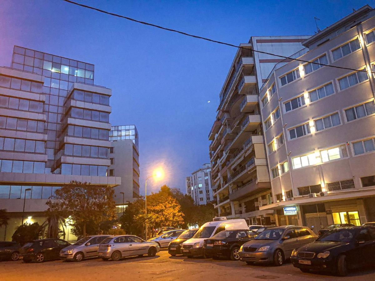 La Place De La Gare Suites - New Subway Station Thessaloniki Exterior foto
